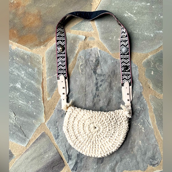 New🌟Macrame Moon Crossbody By FP Collection At Free People - Picture 6 of 6